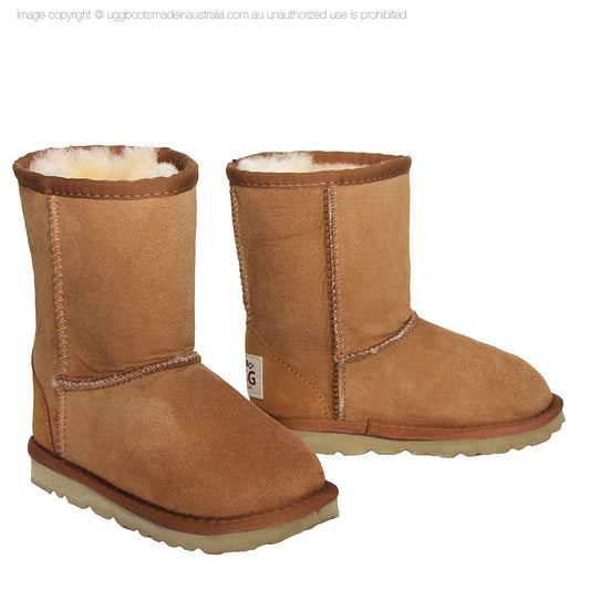 kids classic short ugg boots chestnut