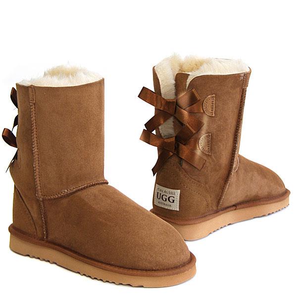 Short Metro Bow Ugg Boots - Chestnut